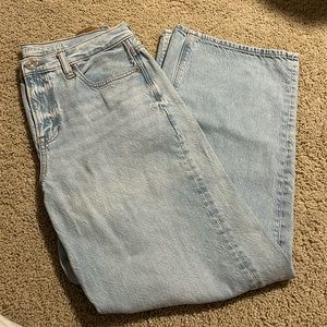 American Eagle 90’s Wide Leg Jeans